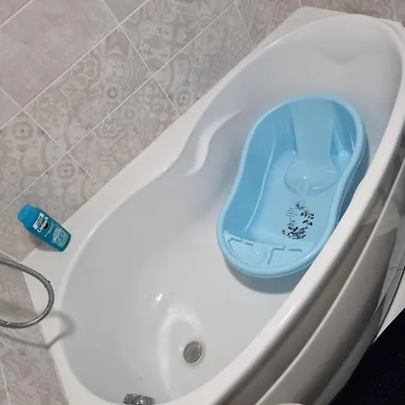 Apartament Thelna Naely *