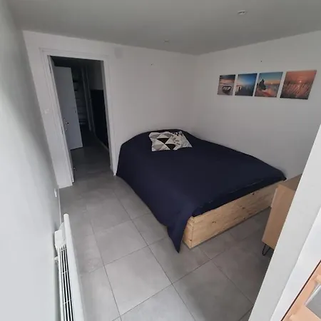 Thelna Naely Apartament